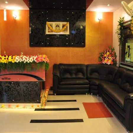 7 Hills Inn Tirupati Extérieur photo